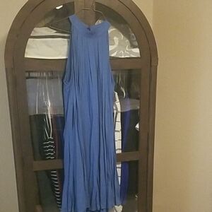 Sleeveless Blue Maxi Dress with Pleated Flow - Women's
